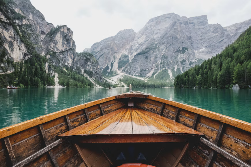 Travelers Turn to New Fall Destinations as the Season Brings Cooler Getaways