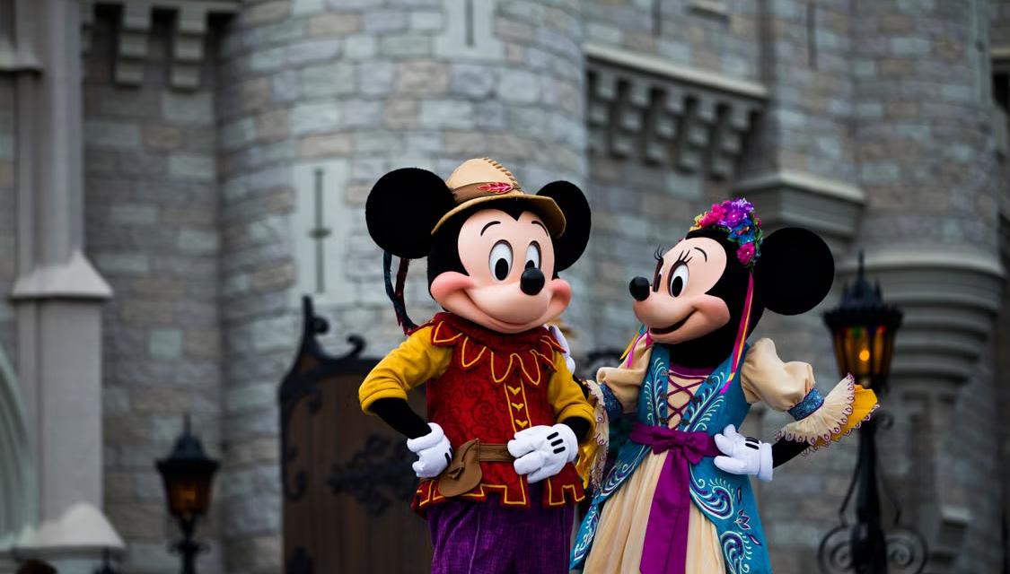 FCC Urges Court to Reject Disney Challenge Over ABC Station Licenses