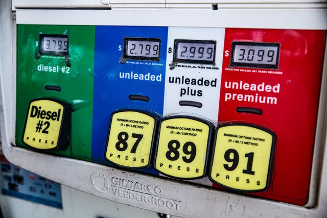 $7.70 a Gallon: How California’s record Diesel Spike Is Threatening Holiday Supply Chains