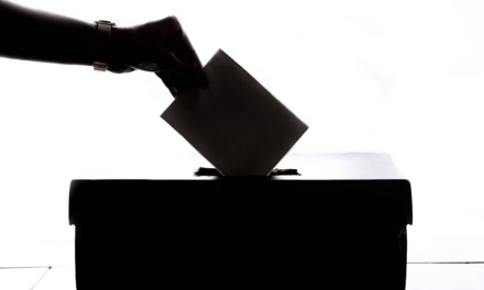 Democrats Make the Economy and Trump’s Policies Central to Midterm Campaign Advertising