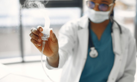 Doctors Highlight Practical Ways to Protect Respiratory Health as Colder Weather Approaches